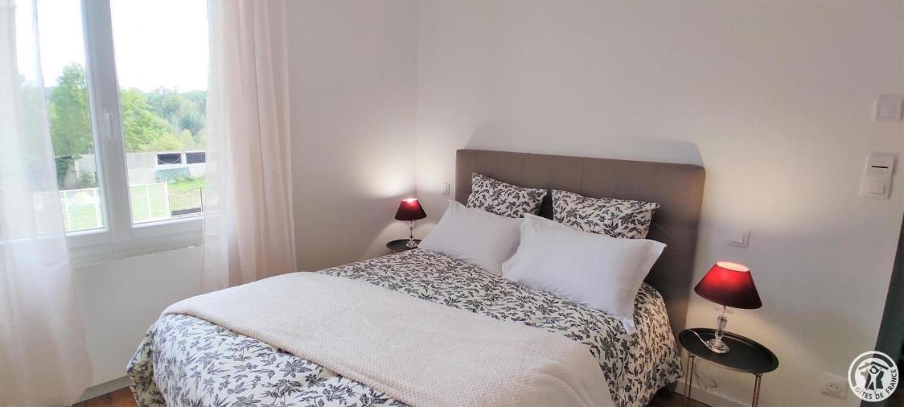 Au Fil De L'Eau Bed & Breakfast Milly-sur-Therain Exterior photo